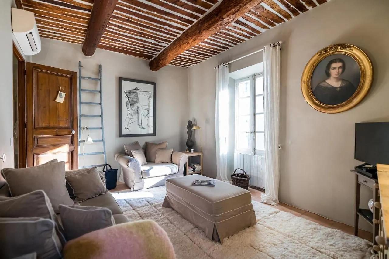 Made In Lourmarin Villa France