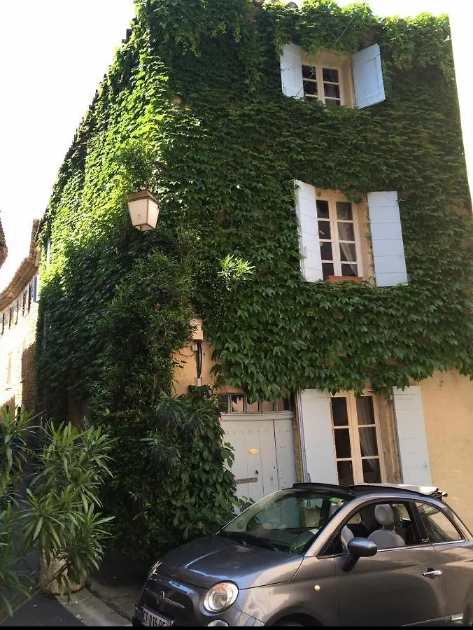 Made In Lourmarin Villa 0*,  France